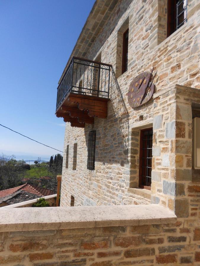 Xenonas Ton Chromaton Hotel Lafkos Exterior photo